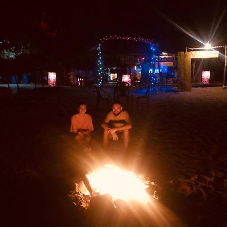 Nilaveli Sheen Coast Trincomalee Exterior foto